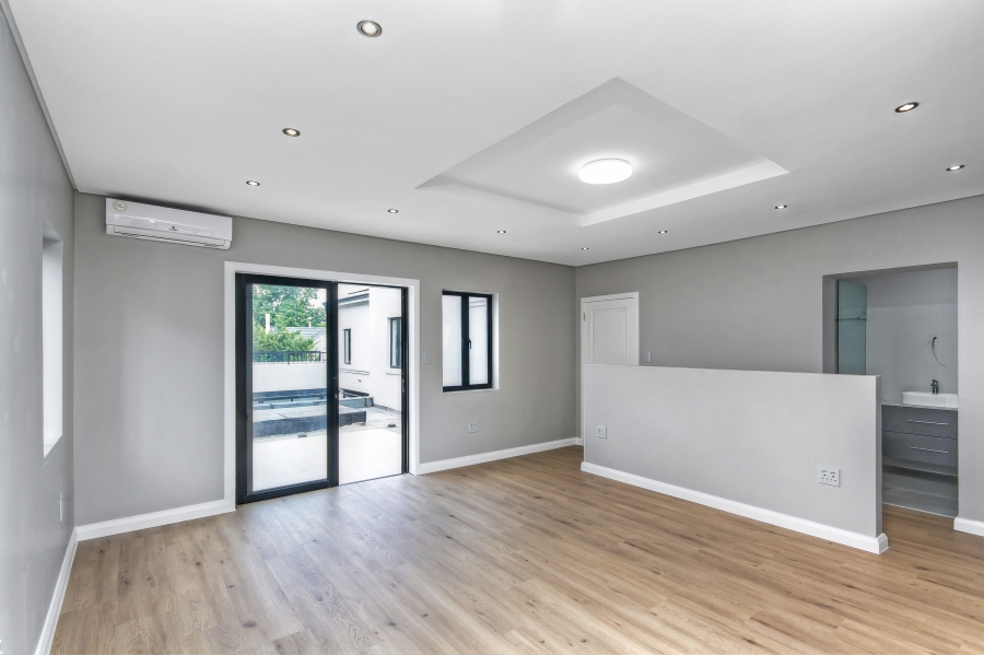 4 Bedroom Property for Sale in Kyalami Estates Gauteng