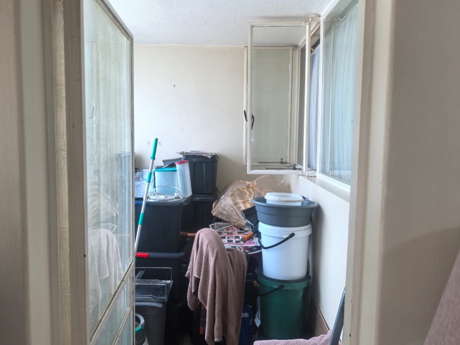 1 Bedroom Property for Sale in Witpoortjie Gauteng