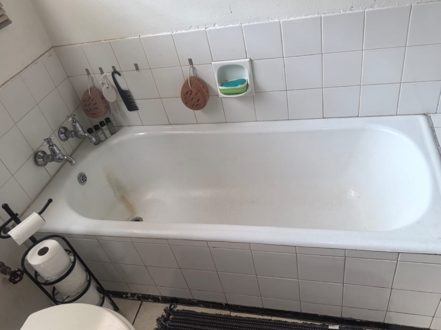 1 Bedroom Property for Sale in Witpoortjie Gauteng