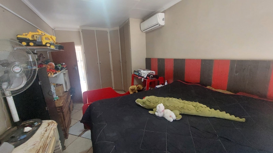 4 Bedroom Property for Sale in Krugersdorp West Gauteng