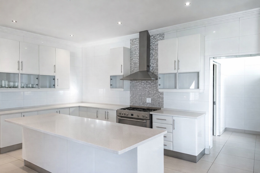 5 Bedroom Property for Sale in Sable Hills Gauteng