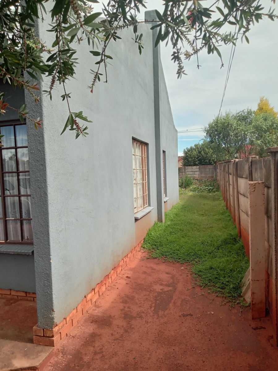 3 Bedroom Property for Sale in Clarina Gauteng