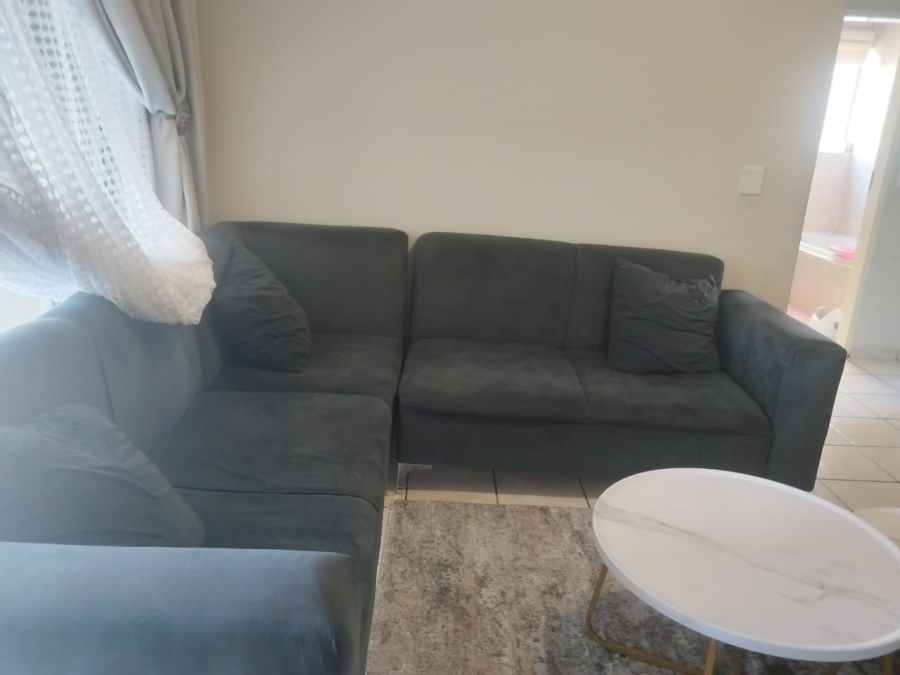 2 Bedroom Property for Sale in North Riding Gauteng