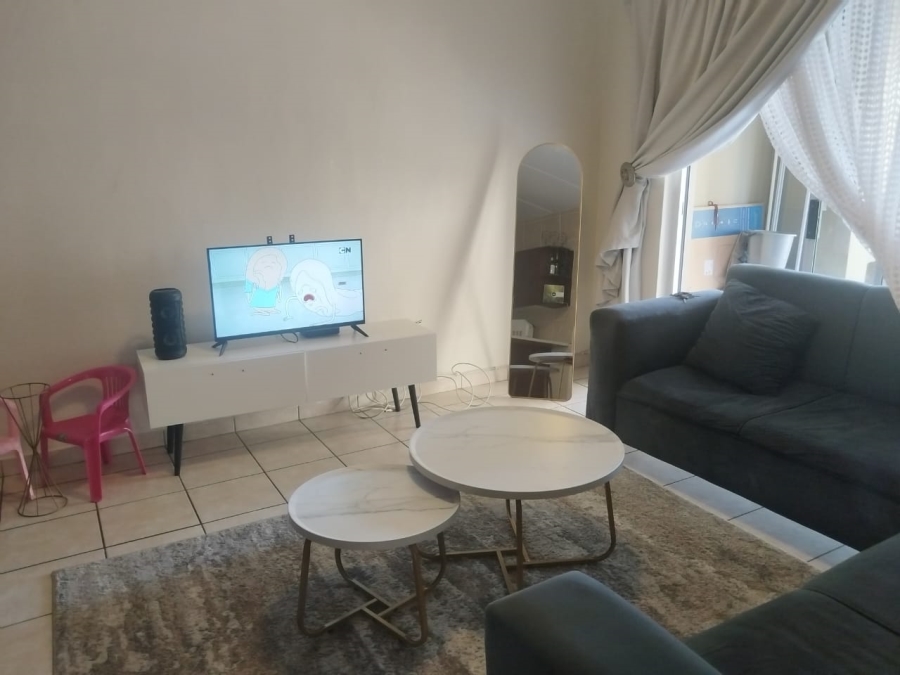 2 Bedroom Property for Sale in North Riding Gauteng