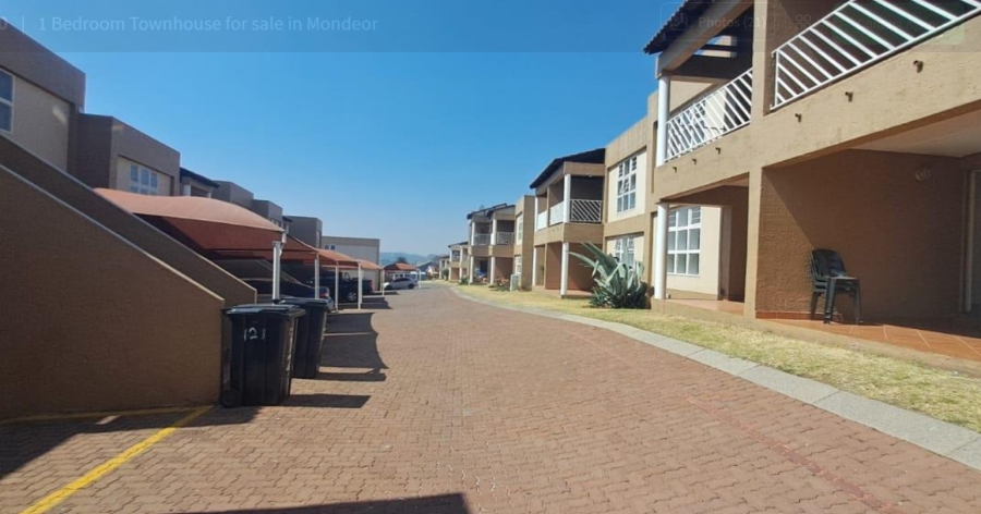 1 Bedroom Property for Sale in Mondeor Gauteng