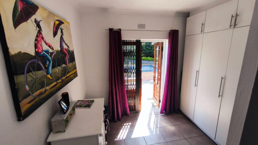 3 Bedroom Property for Sale in Brackenhurst Gauteng