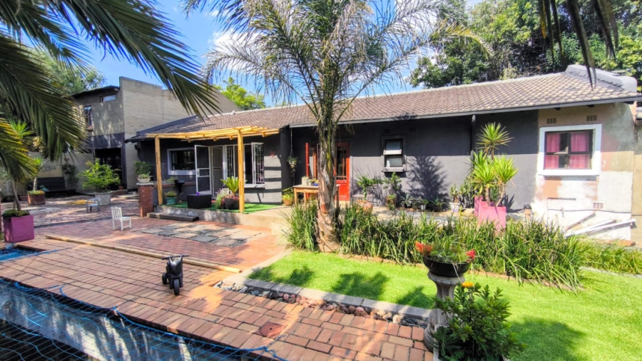 3 Bedroom Property for Sale in Brackenhurst Gauteng