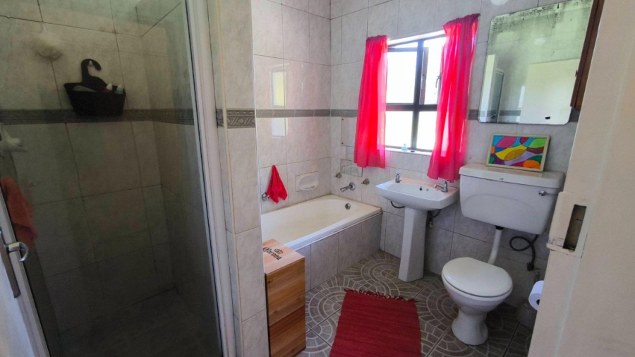 3 Bedroom Property for Sale in Brackenhurst Gauteng