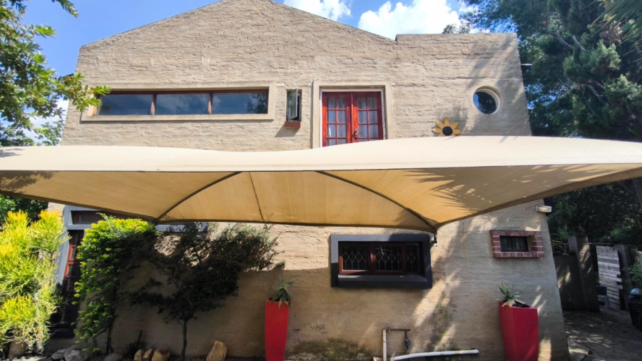3 Bedroom Property for Sale in Brackenhurst Gauteng