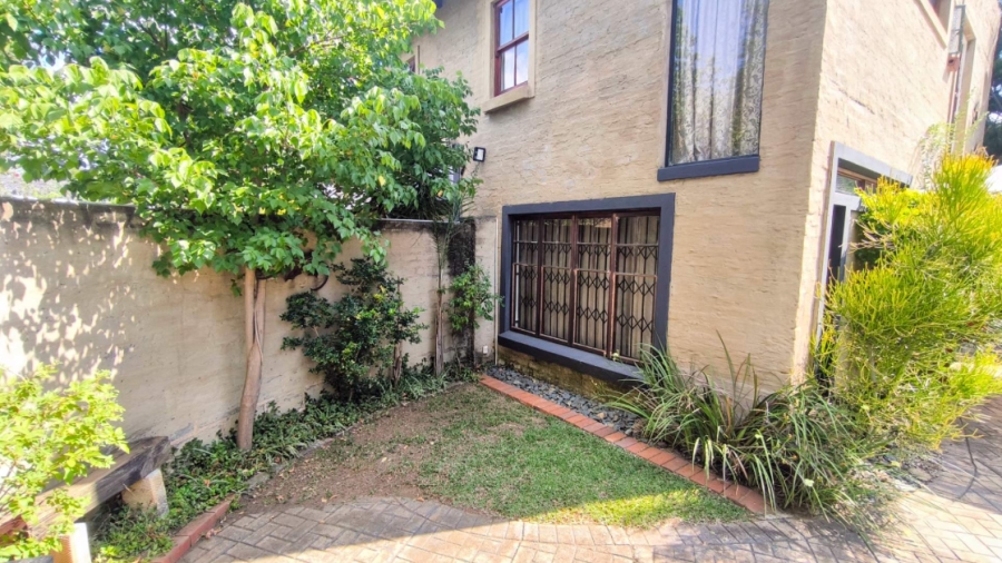 3 Bedroom Property for Sale in Brackenhurst Gauteng