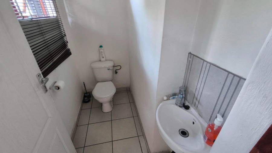 3 Bedroom Property for Sale in Brackenhurst Gauteng