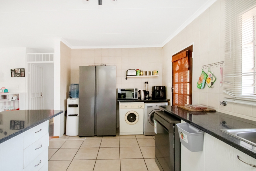 3 Bedroom Property for Sale in North Riding Gauteng
