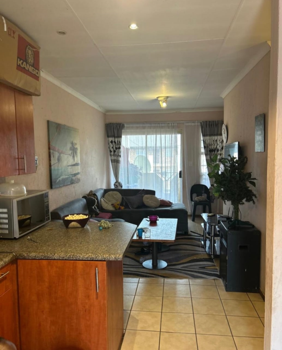 2 Bedroom Property for Sale in Comet Gauteng