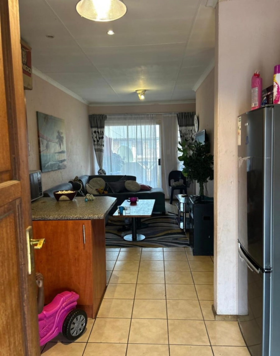 2 Bedroom Property for Sale in Comet Gauteng