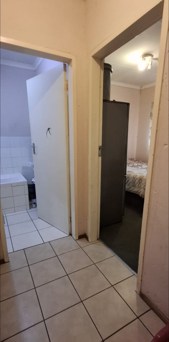 2 Bedroom Property for Sale in Comet Gauteng
