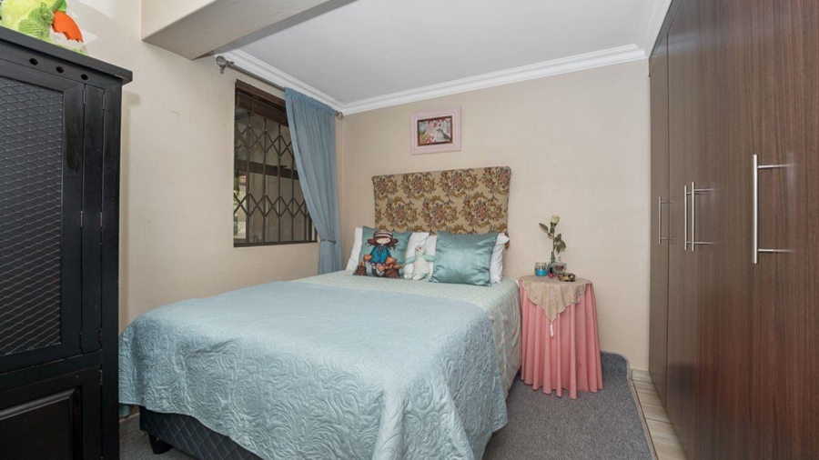 3 Bedroom Property for Sale in Lakefield Gauteng
