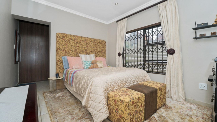 3 Bedroom Property for Sale in Lakefield Gauteng