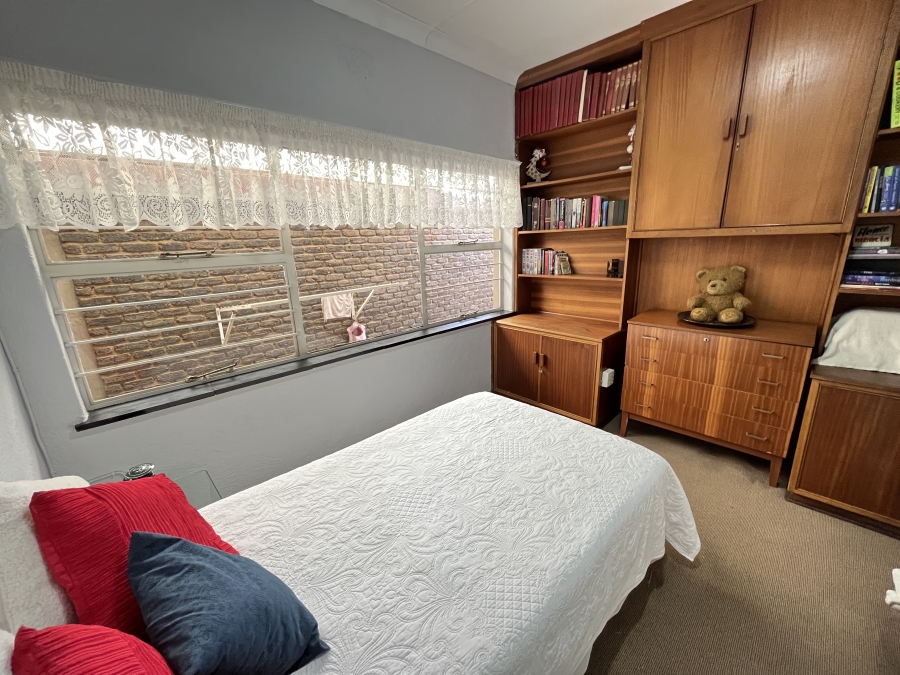 4 Bedroom Property for Sale in Greenhills Gauteng