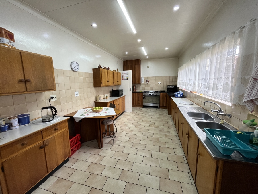 4 Bedroom Property for Sale in Greenhills Gauteng