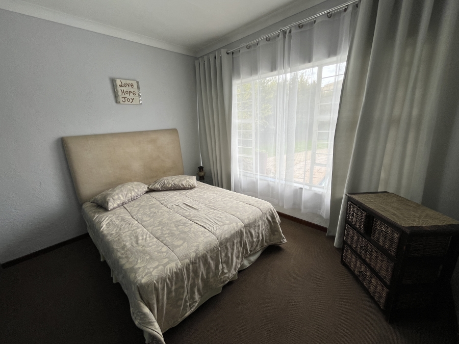 4 Bedroom Property for Sale in Greenhills Gauteng