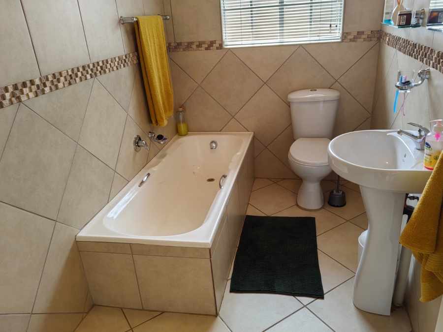 3 Bedroom Property for Sale in Greenhills Ext 3 Gauteng
