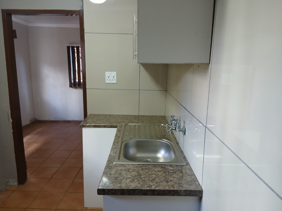 4 Bedroom Property for Sale in Oberholzer Gauteng
