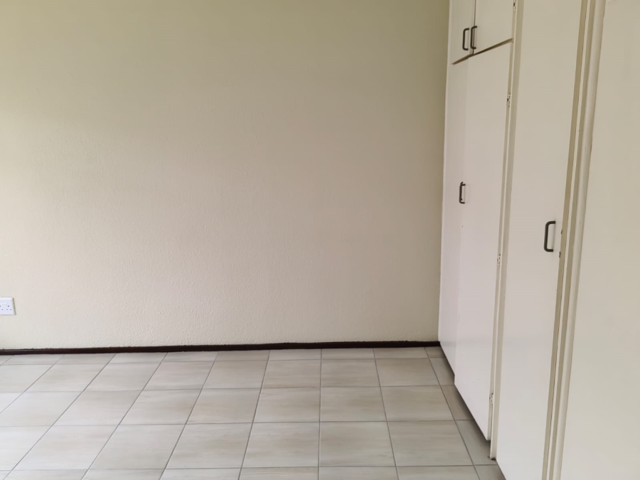 2 Bedroom Property for Sale in Randpoort Gauteng