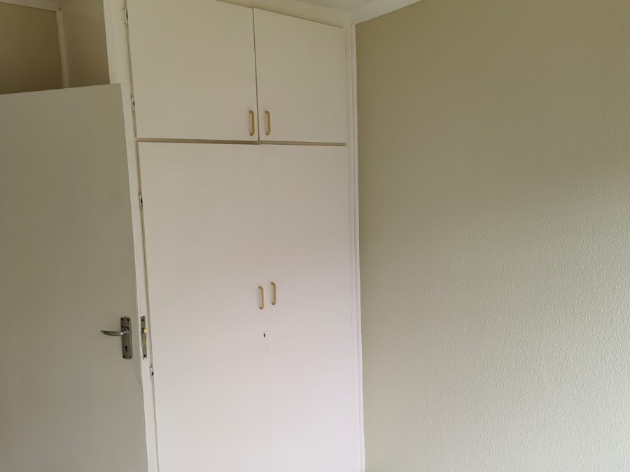 2 Bedroom Property for Sale in Randpoort Gauteng