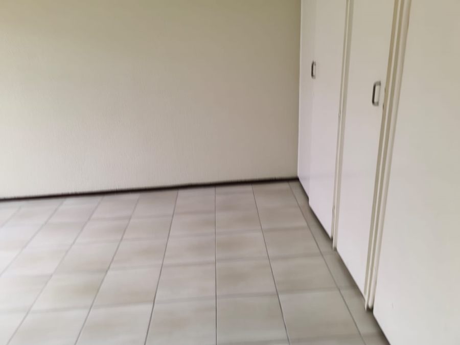 2 Bedroom Property for Sale in Randpoort Gauteng