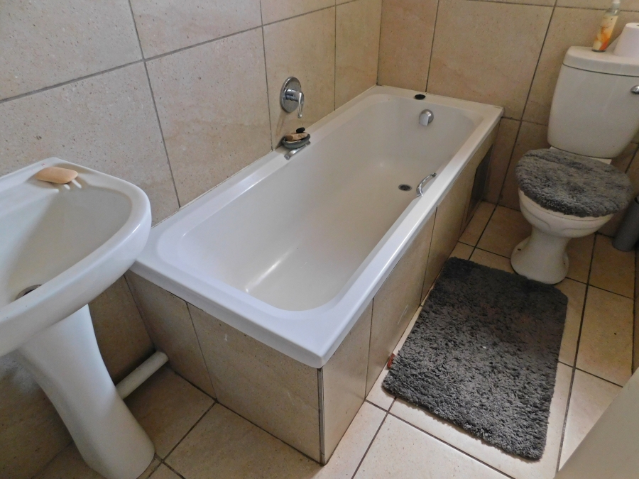 3 Bedroom Property for Sale in Mindalore Gauteng