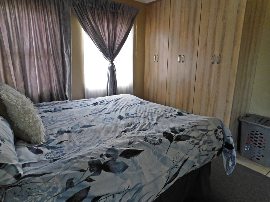 3 Bedroom Property for Sale in Mindalore Gauteng