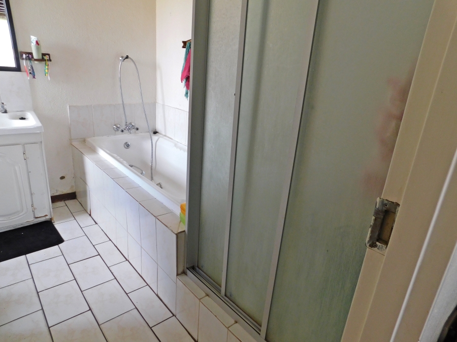 3 Bedroom Property for Sale in Mindalore Gauteng