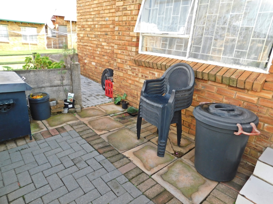 3 Bedroom Property for Sale in Mindalore Gauteng