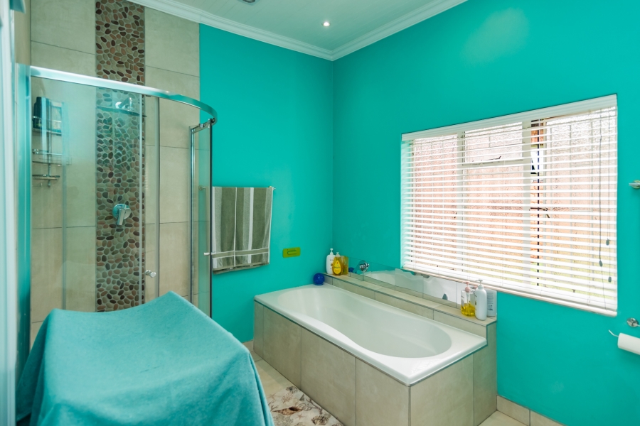 4 Bedroom Property for Sale in Wierda Park Gauteng