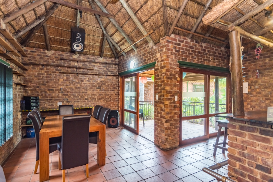 4 Bedroom Property for Sale in Wierda Park Gauteng