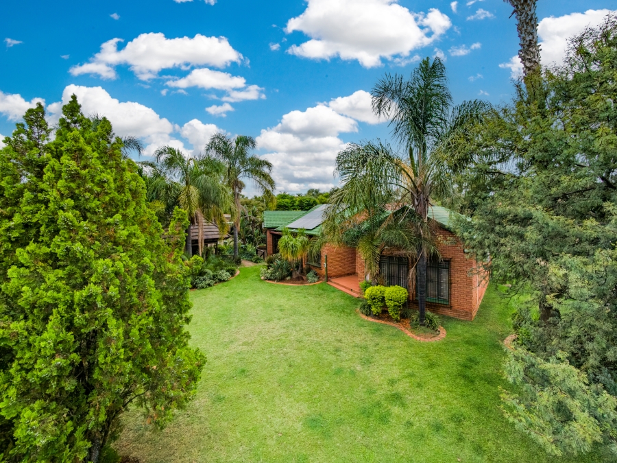 4 Bedroom Property for Sale in Wierda Park Gauteng