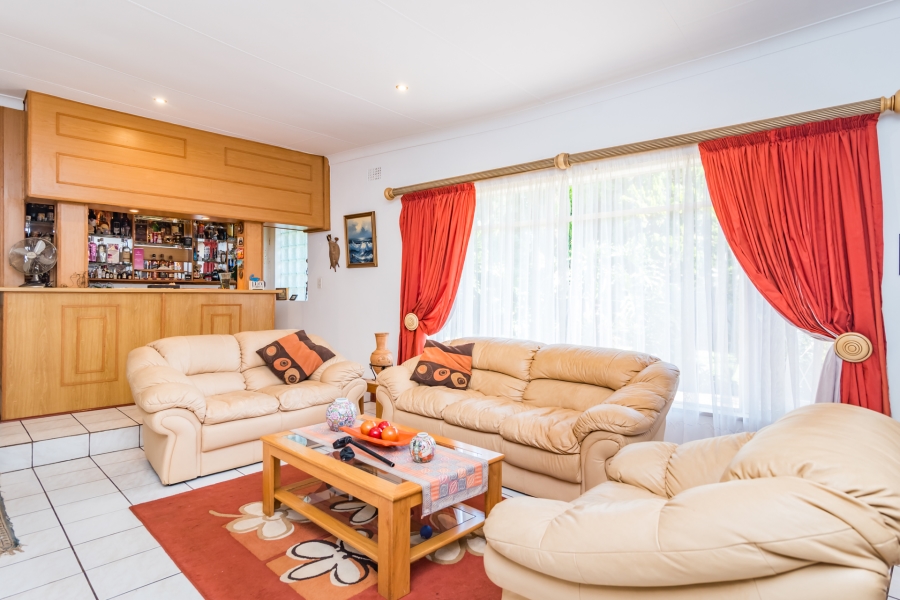 5 Bedroom Property for Sale in Horison Gauteng