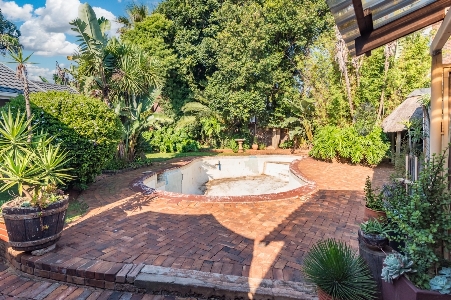 5 Bedroom Property for Sale in Horison Gauteng