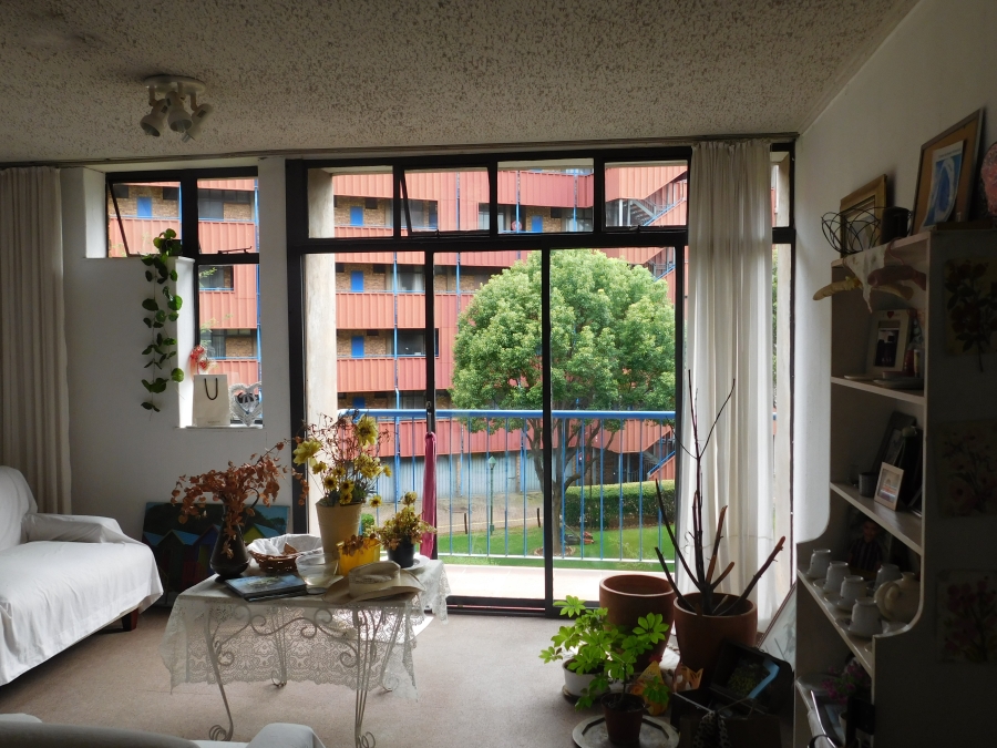 2 Bedroom Property for Sale in Kilner Park Gauteng