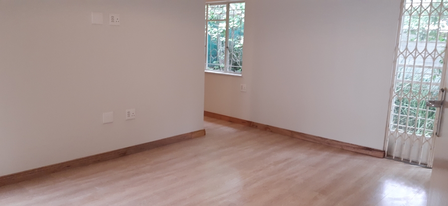 To Let 3 Bedroom Property for Rent in Nieuw Muckleneuk Gauteng