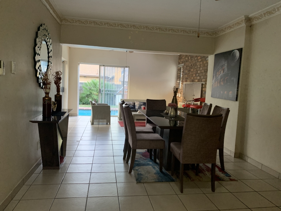 4 Bedroom Property for Sale in Vanderbijlpark SE 6 Gauteng