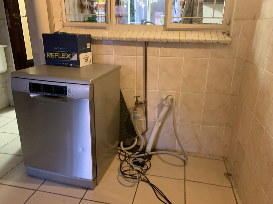 4 Bedroom Property for Sale in Vanderbijlpark SE 6 Gauteng