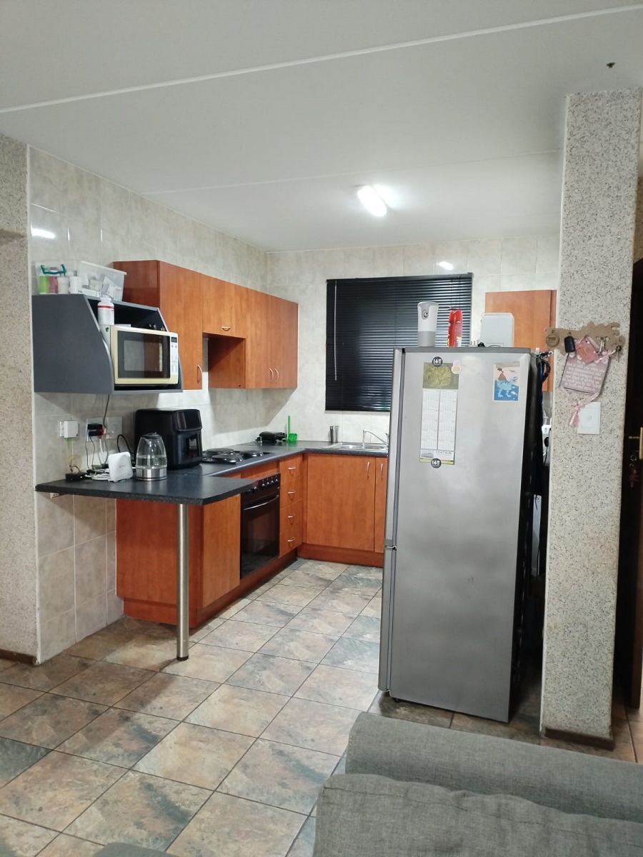 2 Bedroom Property for Sale in Parkrand Gauteng