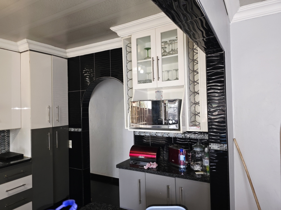 3 Bedroom Property for Sale in Waldrift Gauteng