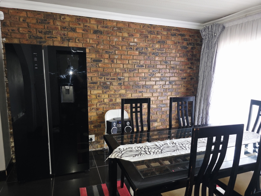 3 Bedroom Property for Sale in Waldrift Gauteng
