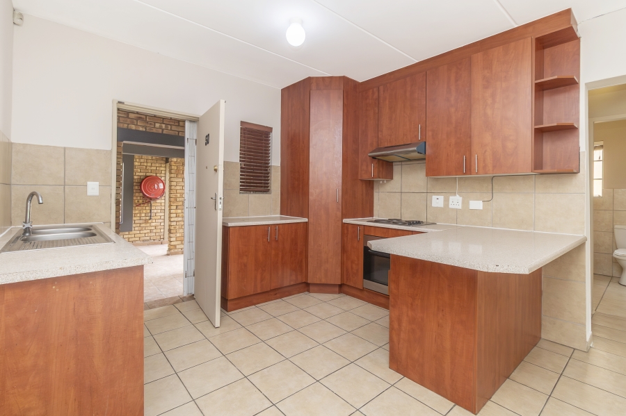 2 Bedroom Property for Sale in North Riding Gauteng