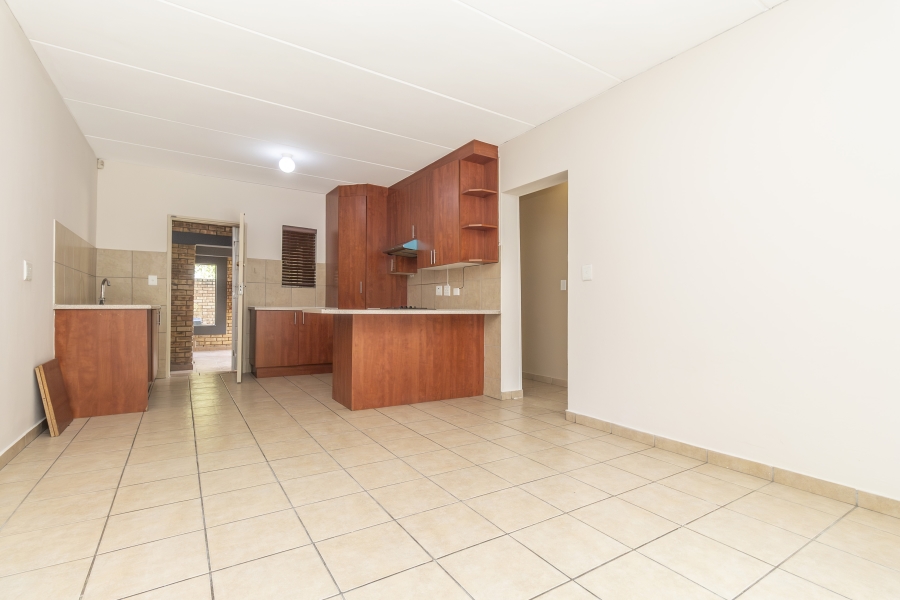 2 Bedroom Property for Sale in North Riding Gauteng