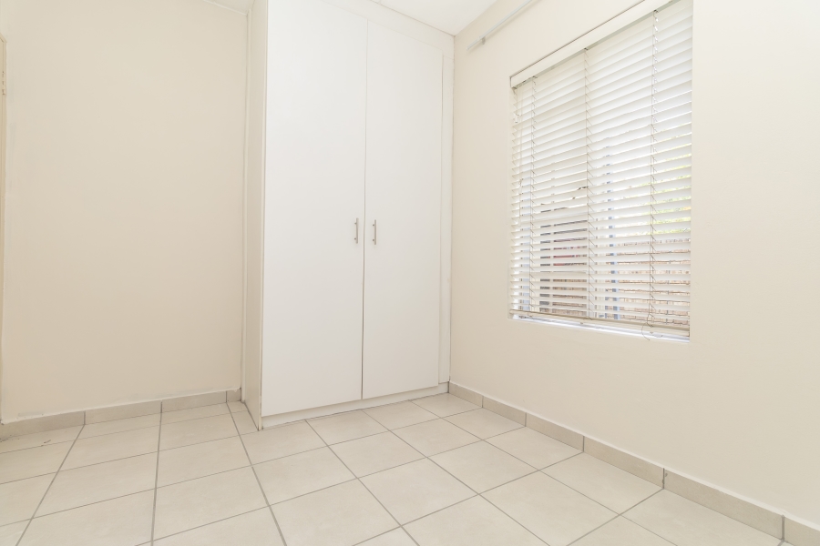 2 Bedroom Property for Sale in North Riding Gauteng