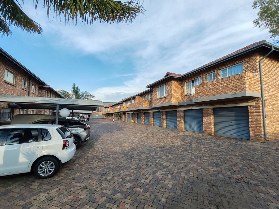 0 Bedroom Property for Sale in Gezina Gauteng