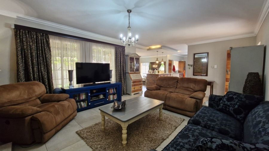 3 Bedroom Property for Sale in Wierda Park Gauteng